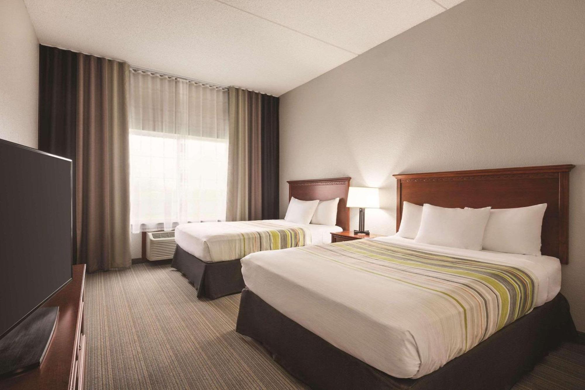 Country Inn & Suites By Radisson, Willmar, Mn Buitenkant foto